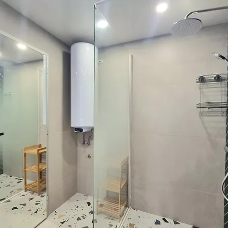 Skyline View Luxury 2bd Lejlighed